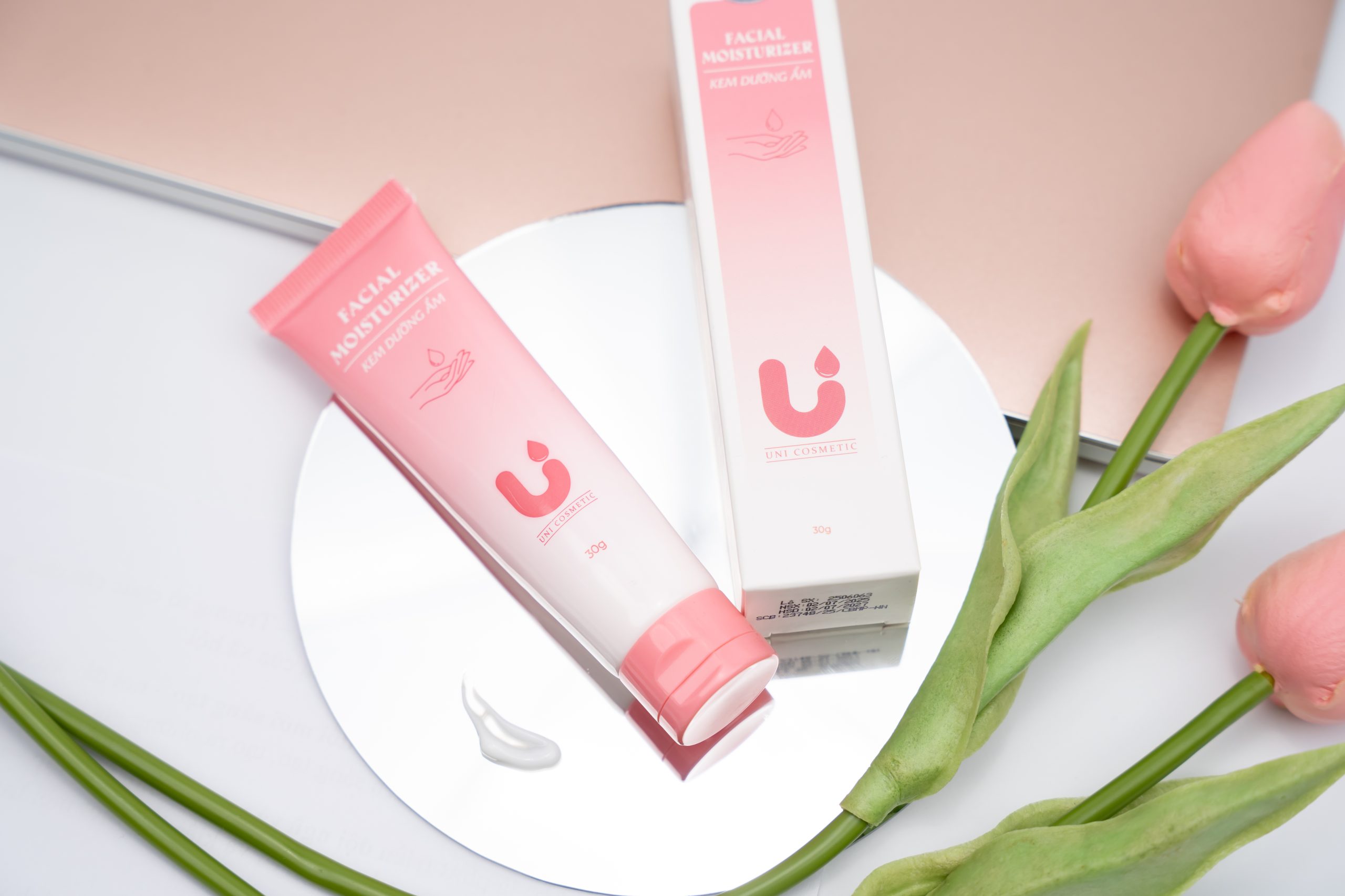 Kem dưỡng ẩm Unicosmetic Facial Moisturizer