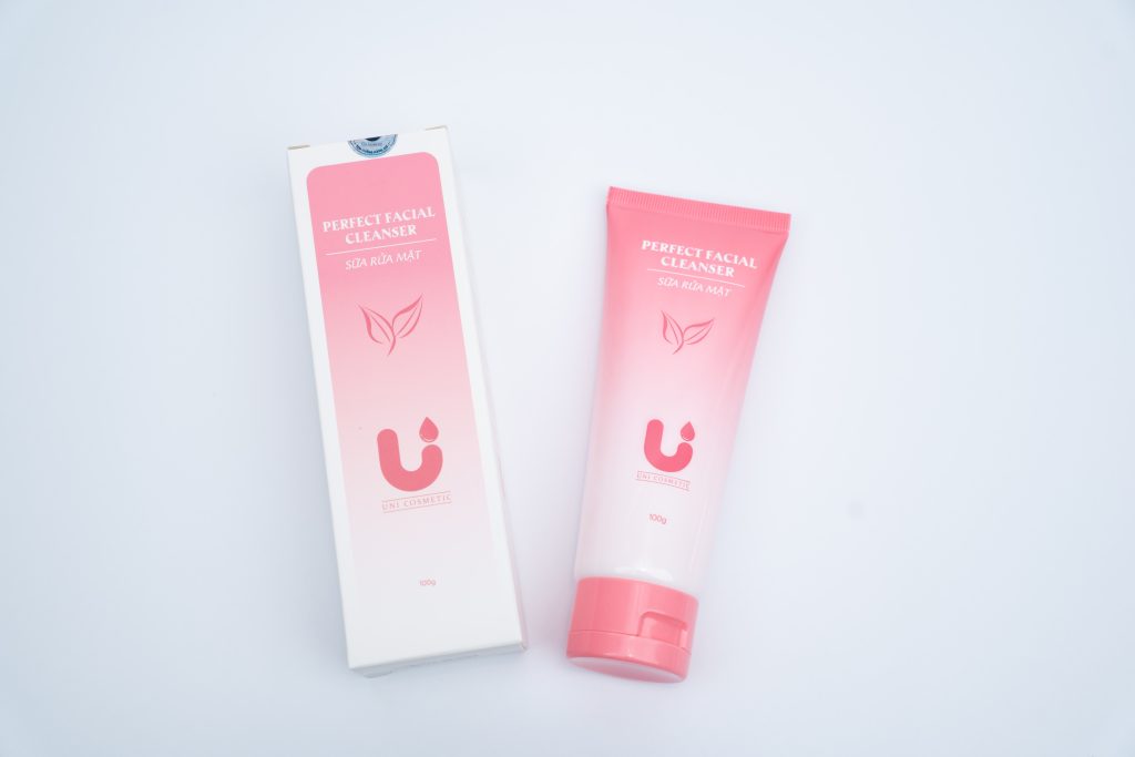 Sữa rửa mặt Uni Cosmetics – Perfect Facial Cleanser